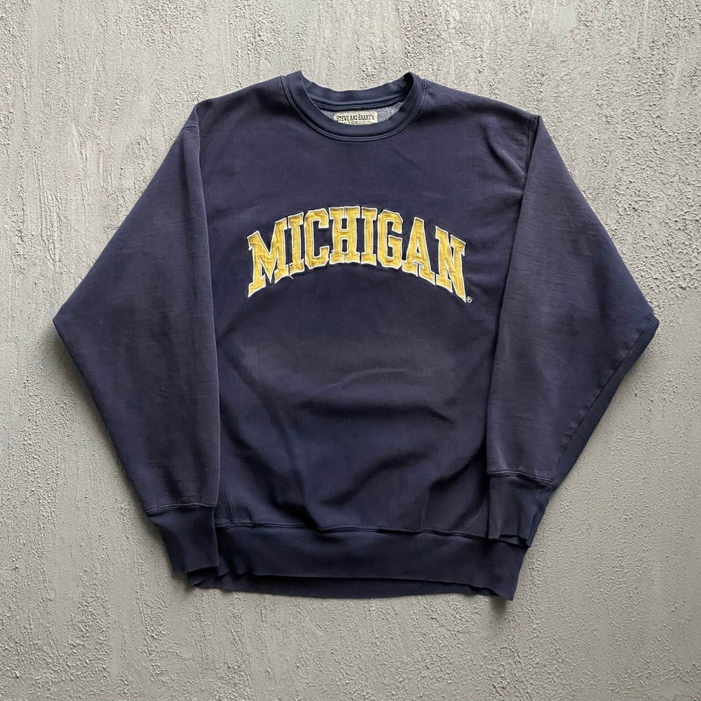 Vintage Michigan Embroidered Sweatshirt Men Medium Navy Blue 90s Steve Barrys